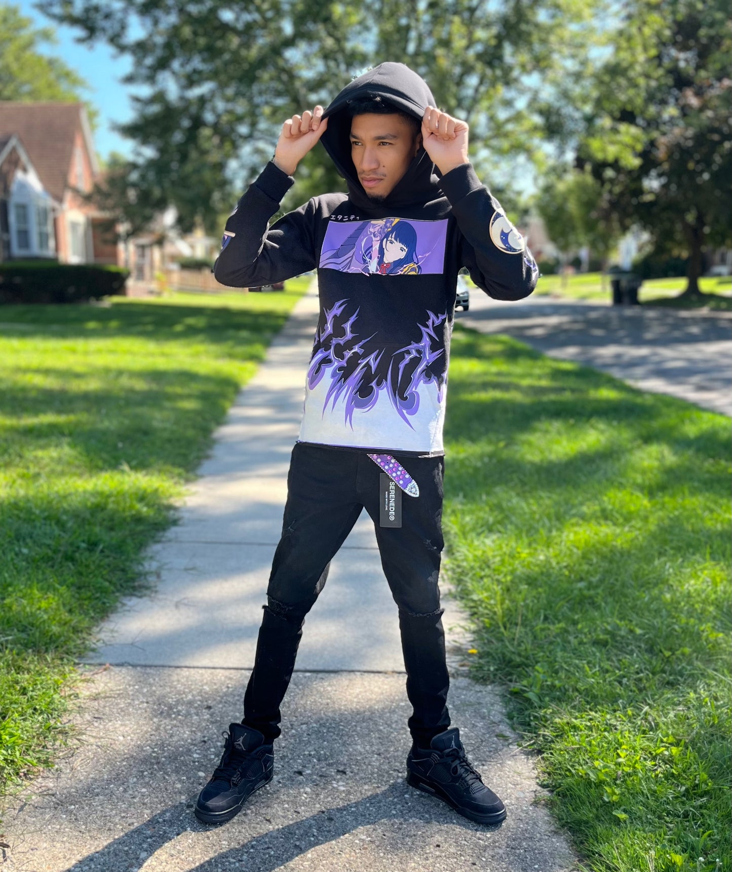 ENGULFED IN LIGHTNING HOODIE RIBLESS - BLACK *LIMITED EDITION NO RESTOCKS*