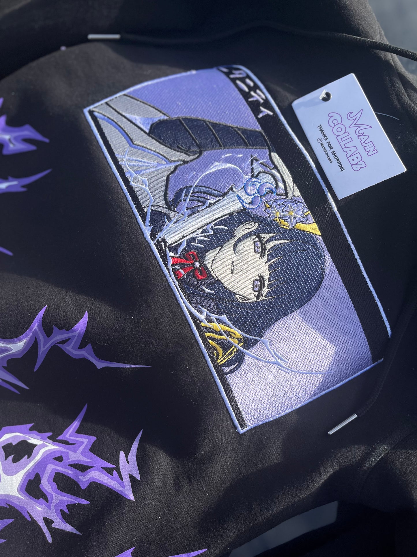 ENGULFED IN LIGHTNING HOODIE - BLACK
