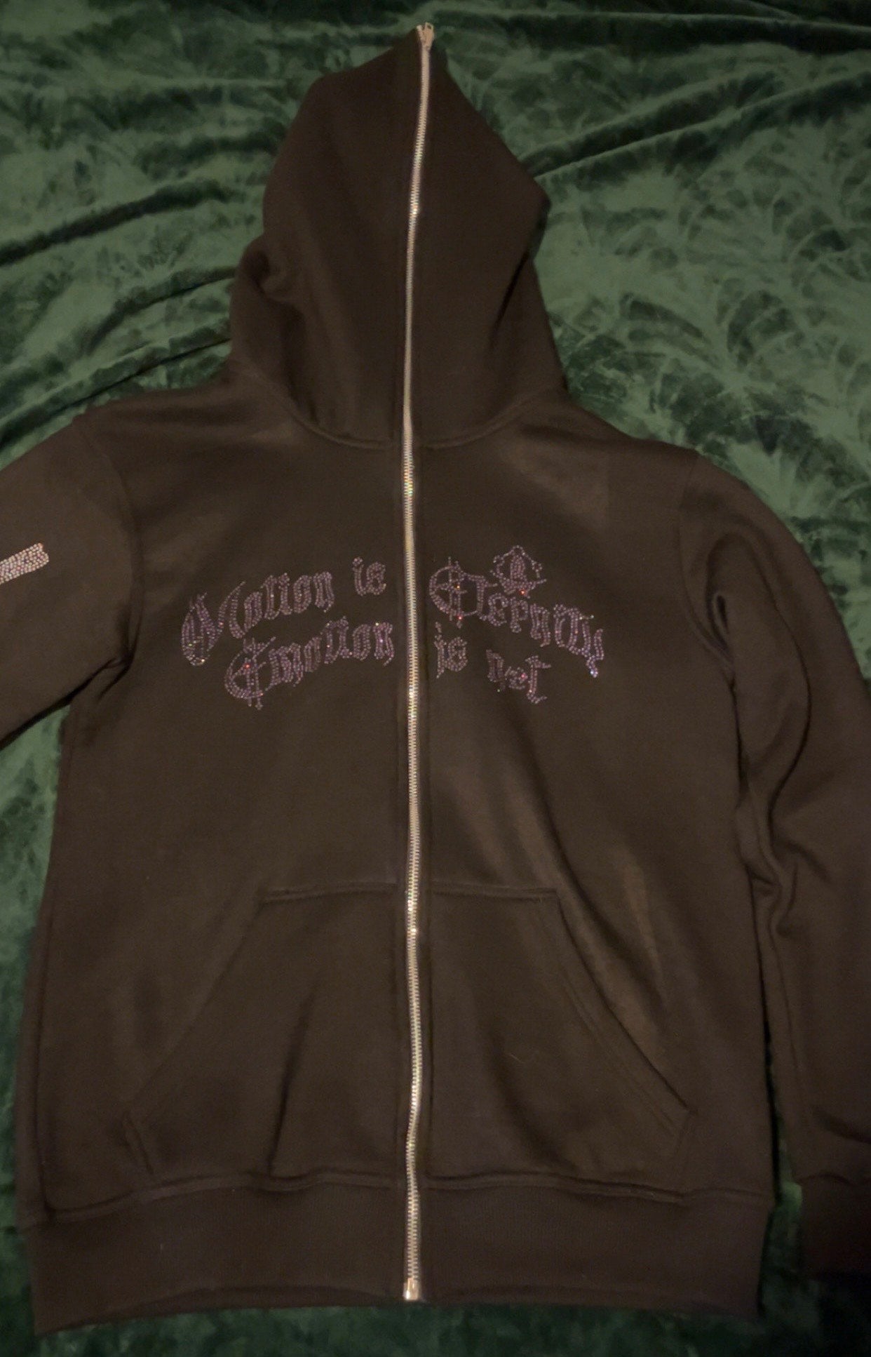 MUSOU ISSHIN RHINESTONE HOODIE - BLACK